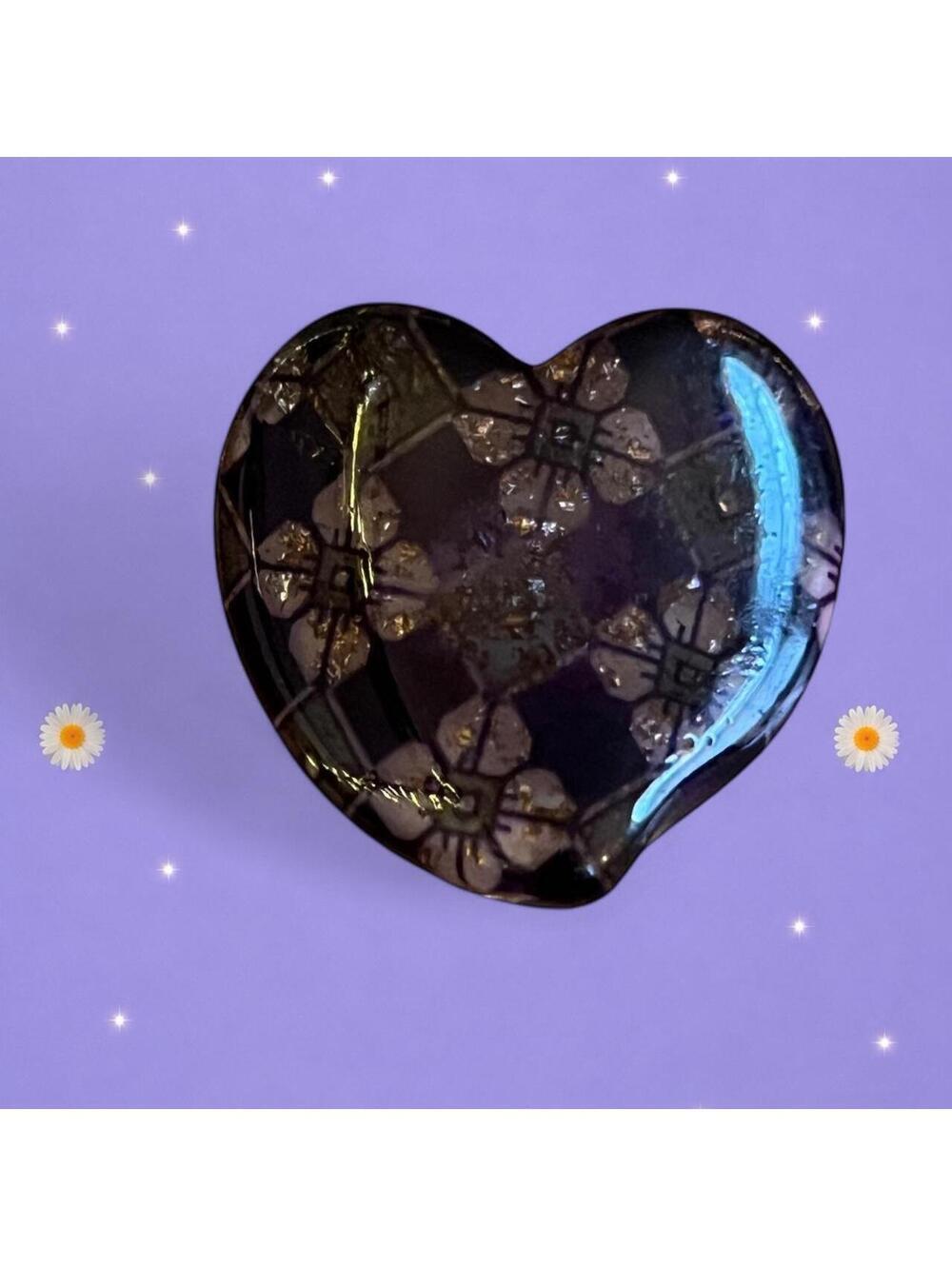 Vintage Y2K Resin Chunky Purple Heart Ring